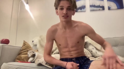 therealleogates  27-03-2023